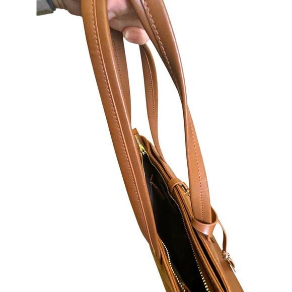Vince‎ Camuto Light Brown Leila Leather Tote New Condition $228 RETAIL - Picture 14 of 16